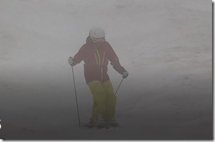 モモ密着１